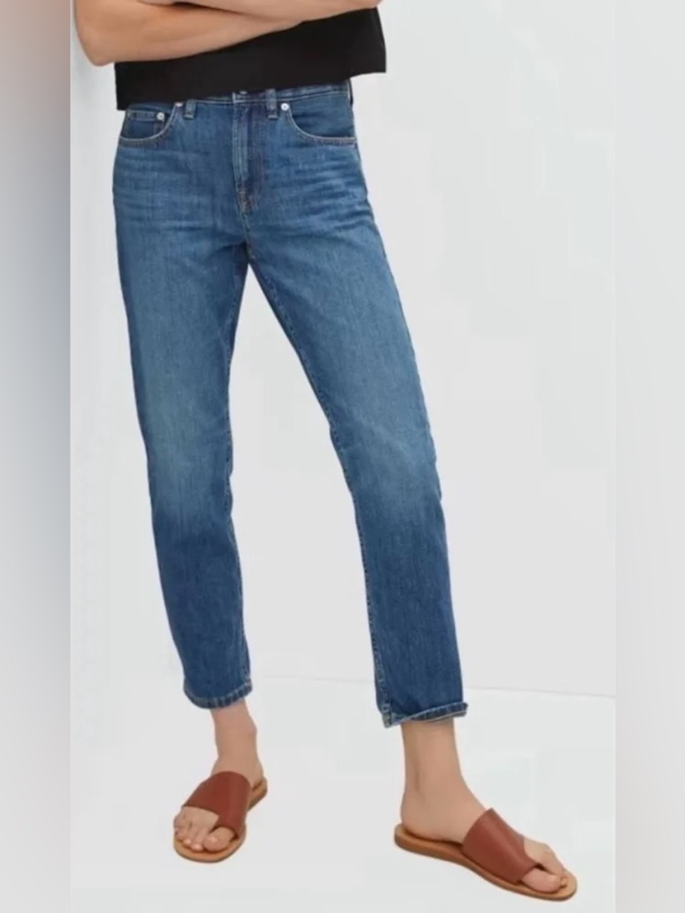 EUC • Everlane Lightweight Relaxed Jean • Women’s 33